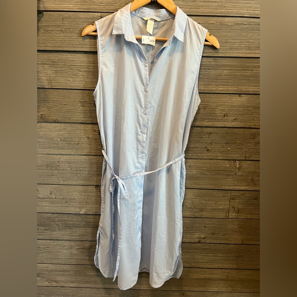 H&M Light Blue Sleeveless Shirtdress with Button Front